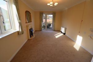 Lounge- click for photo gallery